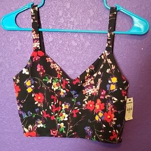 Express floral crop top NWT M
